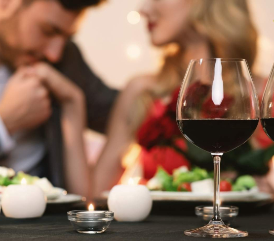 Hölgyek dícsérete - Exkluzív nőnapi díszvacsora a Tisza-tó  partján